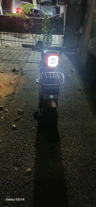 Skutr 35 km/h tezligi holati yaxshi