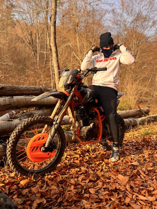 De vanzare cross kxd 150 falcon