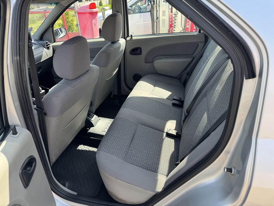 Vand Dacia Logan 2007 1.6 Mpi