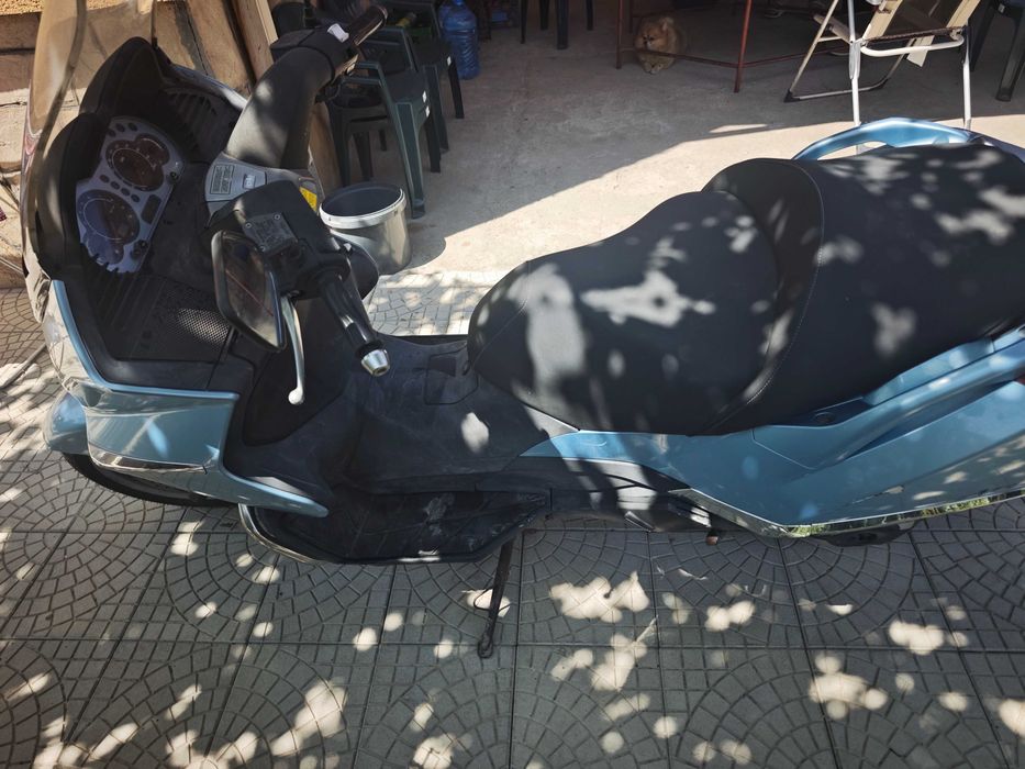 Скутер Aprilia Atlantic 500