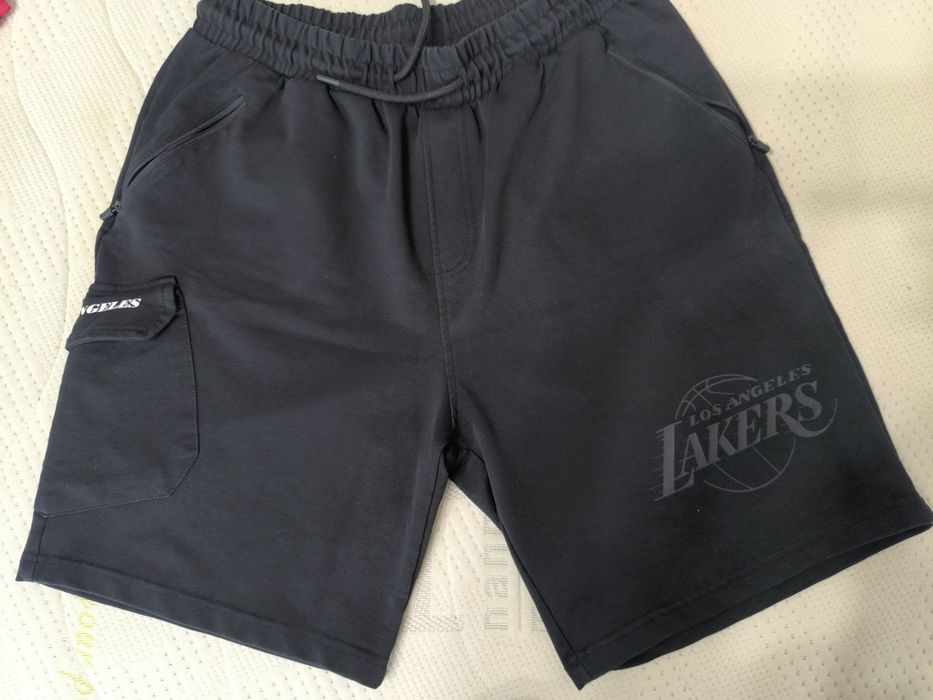 Мъжки къси панталони различни модели