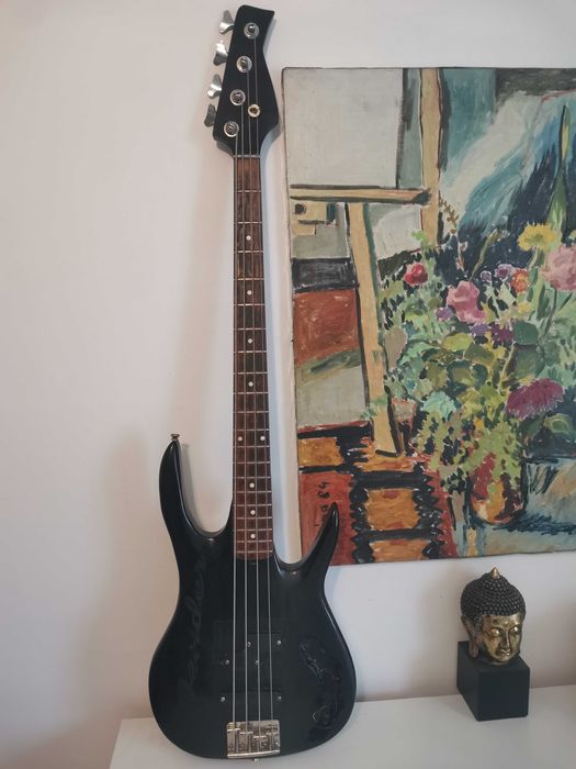 Продавам 2  Ел. Китари, Китара. Фендер