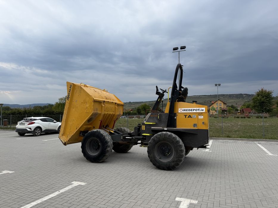 De vanzare sau da inchiriat Dumper de 9 Tone