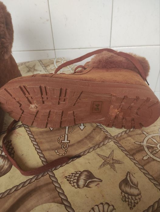 Зимни обувки 38 номер