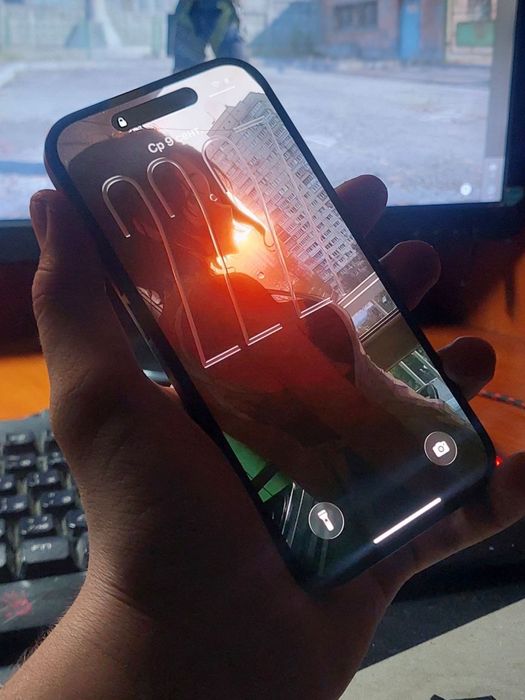 Продам айфон 15 Iphone 15