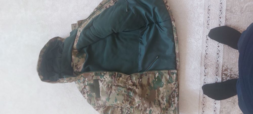 Продам куртку (бушлат)