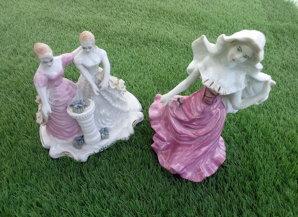 Două bibelouri românești