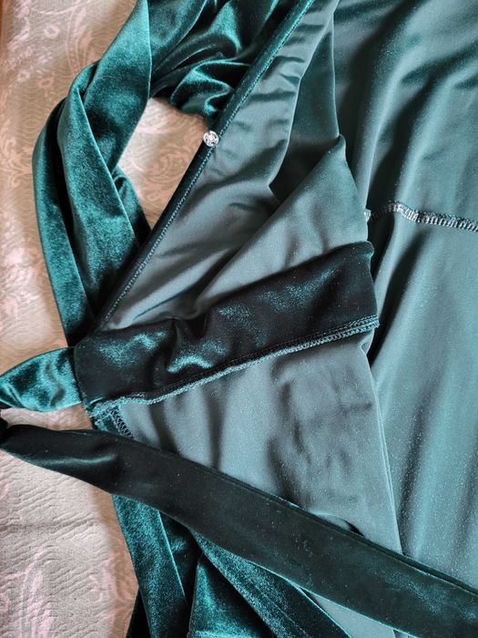 Rochie eleganta catifea verde 42/44