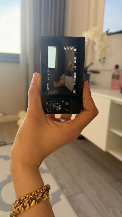 Canon G7X II продаю
