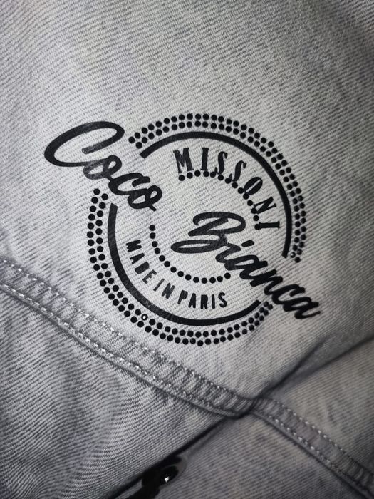 Джинсовая куртка