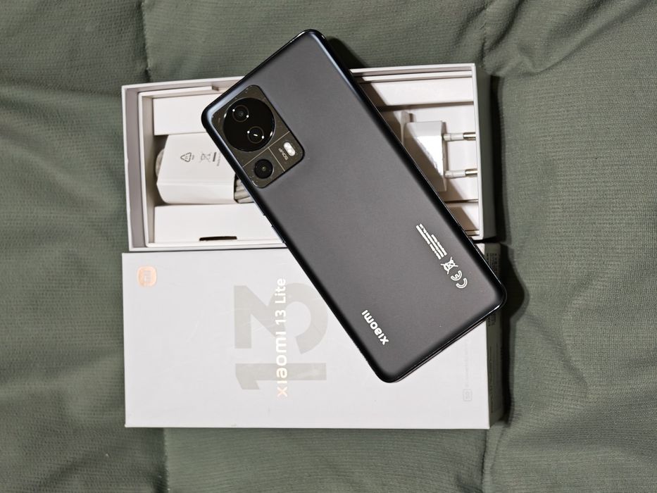 Xiaomi 13 lite 256 gb Ram 8 5G EAC