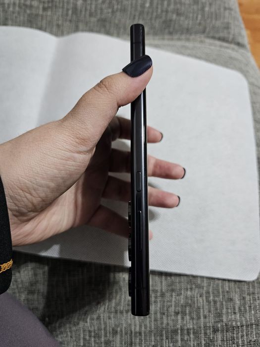 Samsung S23 Ultra 512GB + încărcător original si husa originala cadou