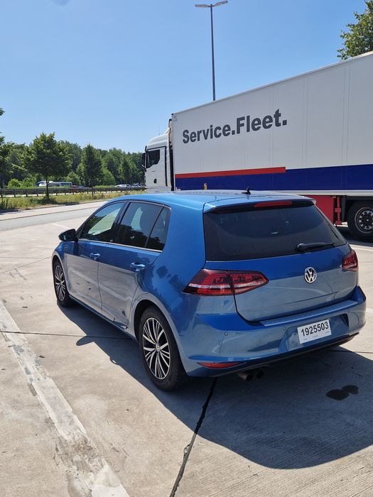 VW golf 7 Allstar Edition Full Led  1.4 tsi Bluemotion Motorizare cea mai Fiabila Euro 6 Stare Impecabila..
