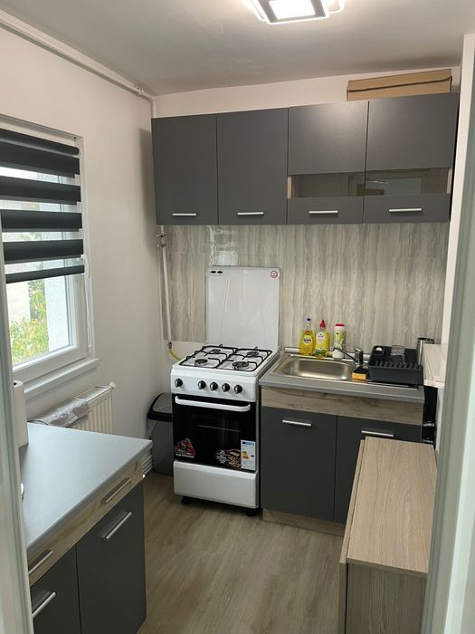 Inchiriez  garsoniera