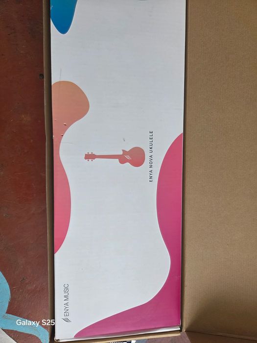 Продам Укулелю. 32 тыс