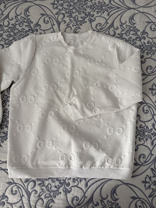 Свитшот на девочку