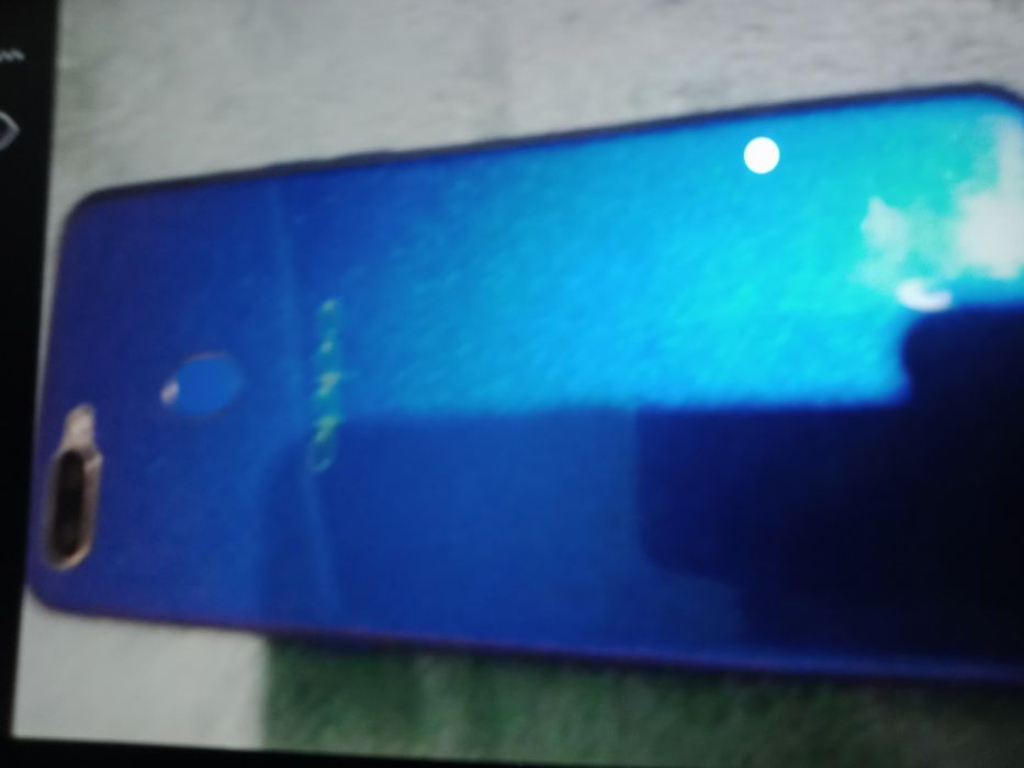 Продам срочно oppo а 5с не розбитый