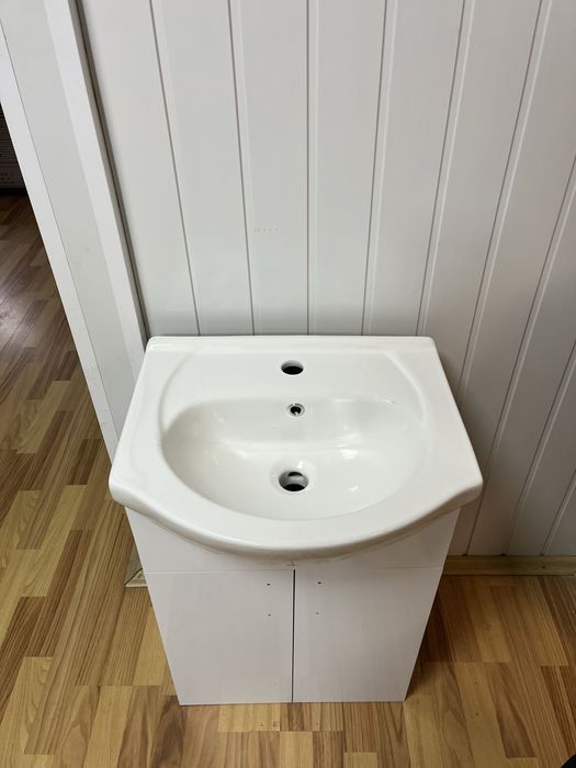 Vand Chiuveta Alba baie