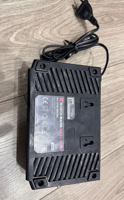 Încărcător și acumulator Wurth