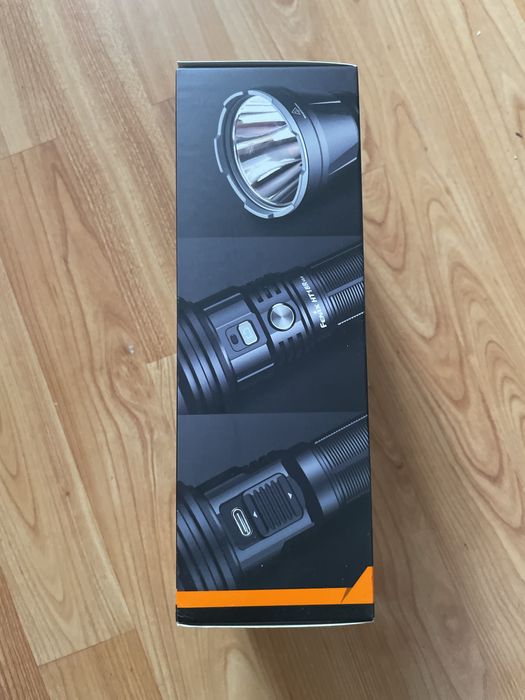 Lanterna Fenix 3700 lumeni 1100m Fenix HT18R V2.0 nitecore olight edc