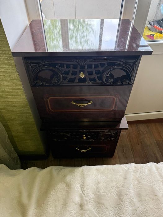 Спальный гарнитур