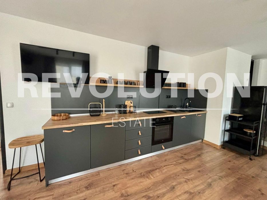 Двустаен апартамент  в гр.Варна, Победа!