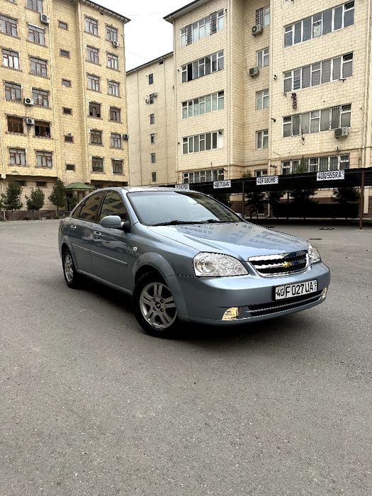 Lacceti 2011 2pazitsya