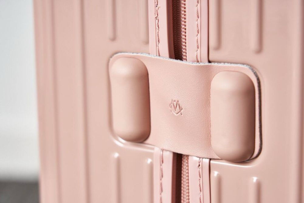 Rimowa куфари различни цветове и размери