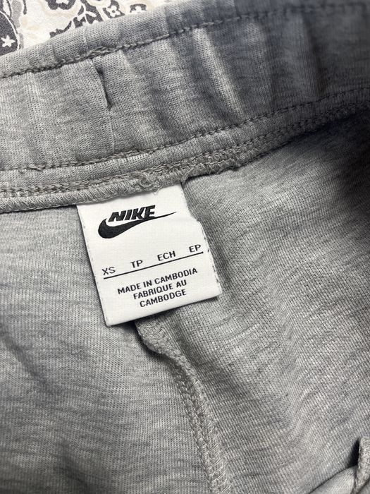 Nike tech shorts