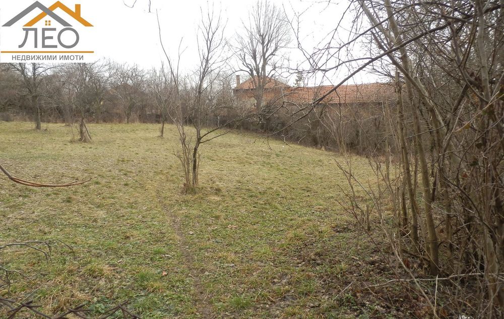 Парцел в с.Младен