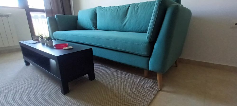 Диван разтегателен , като нов