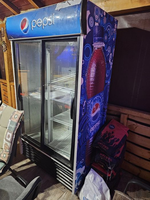Frigider Dublu pepsi
