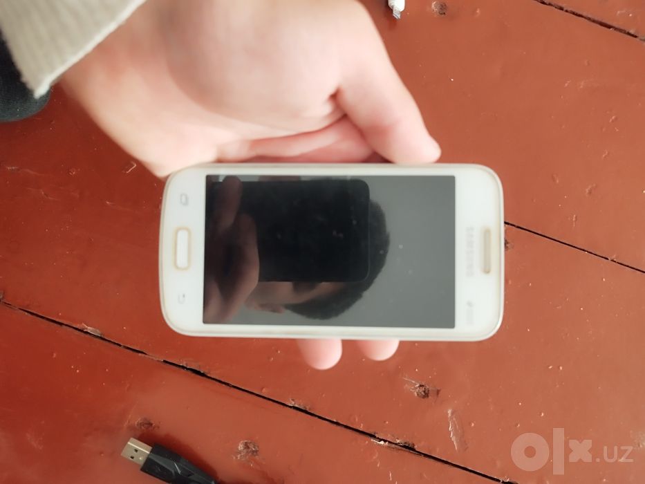 Samsung Galaxy telefon sotiladi