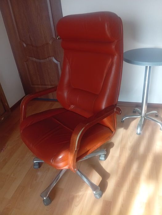 Продается кресло