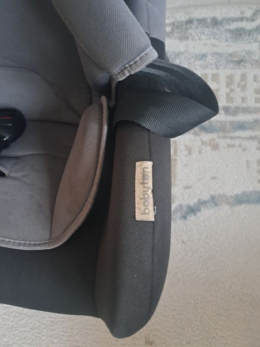 Продам автокресло