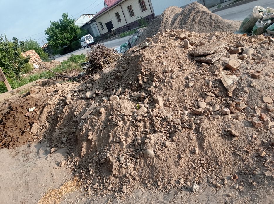 Текин тупрок Лар бор