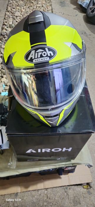 Каска за мотоциклет размер  L