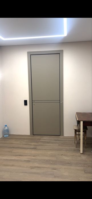 Установщик дверей