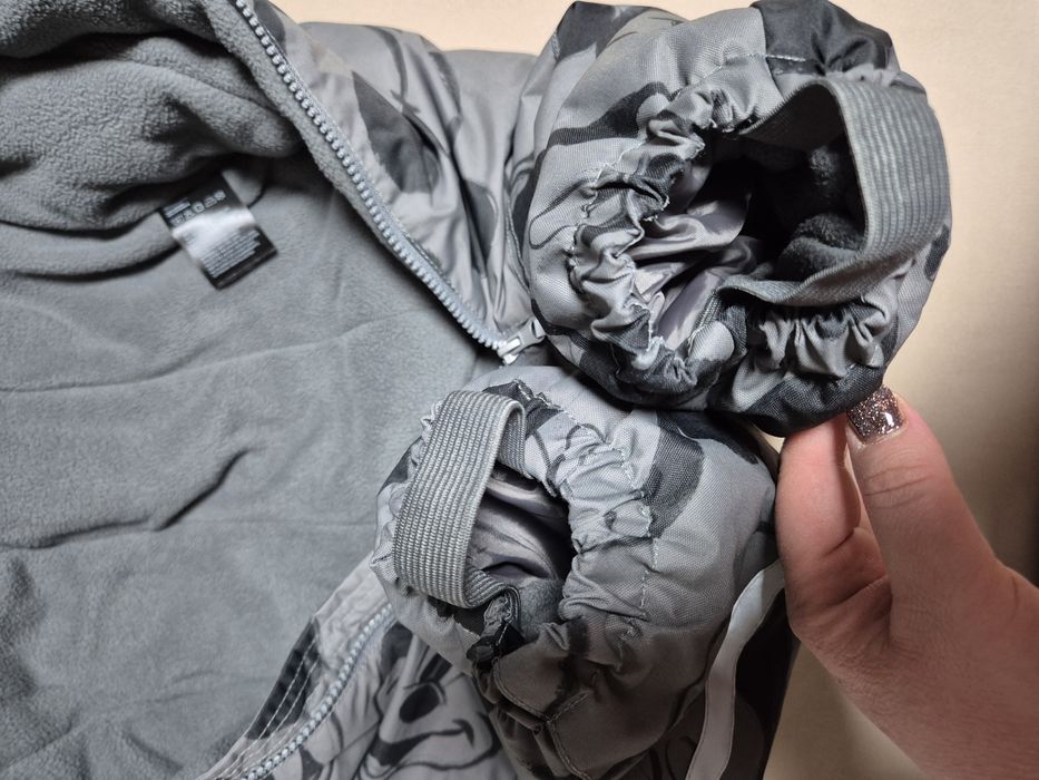 Combinezon salopeta H&M impermeabila marimea 92