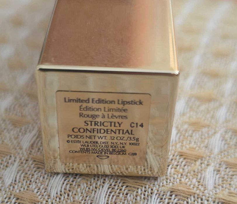 Estée Lauder Strictly Confidential , limited edition– лимитирано червило