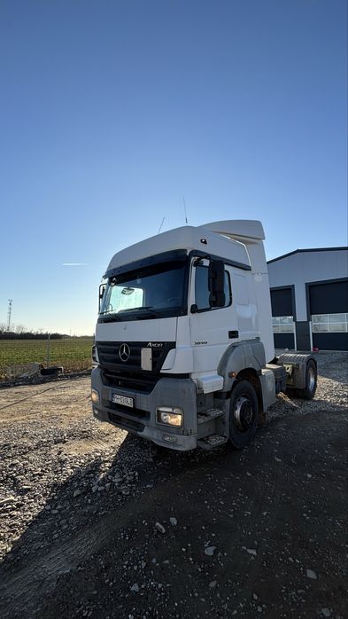 Vând Mercedes Axor 1840