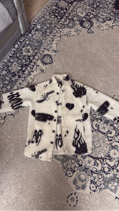 Куртка в хорошем состояний