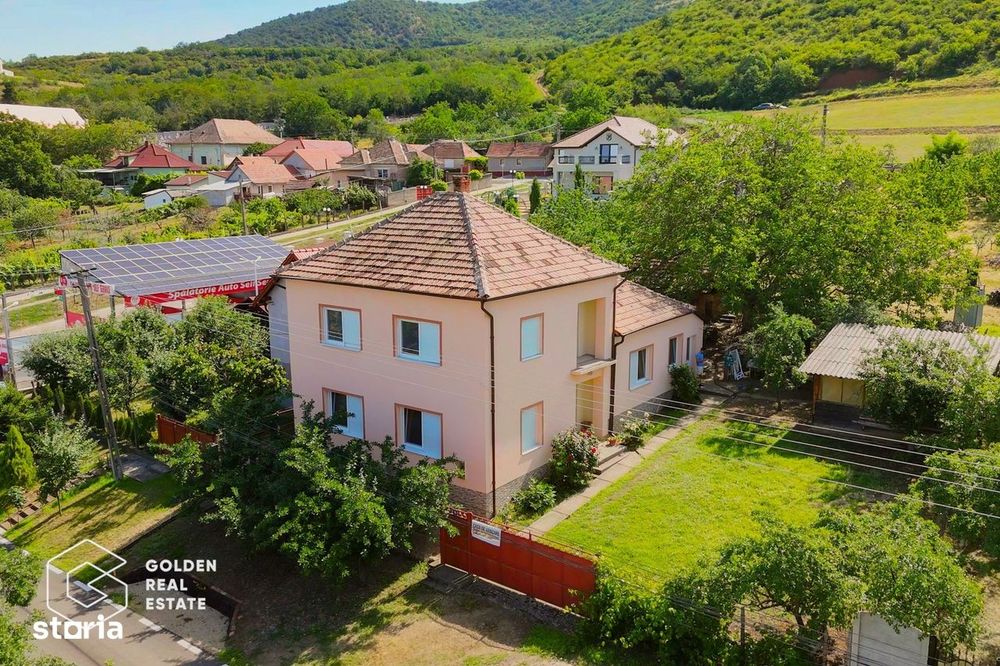 Casa din caramida, P+E, in Siria, teren 1878 mp, comision 0%