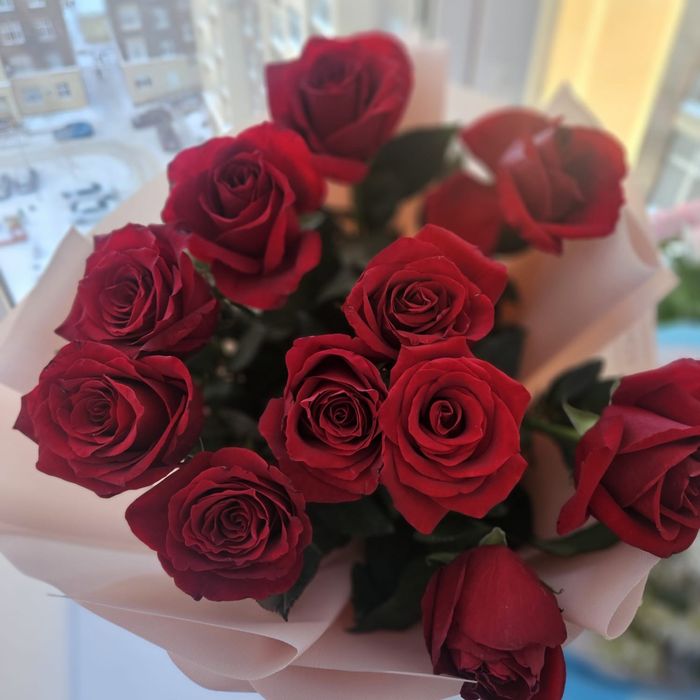 Продам два букета свежих роз