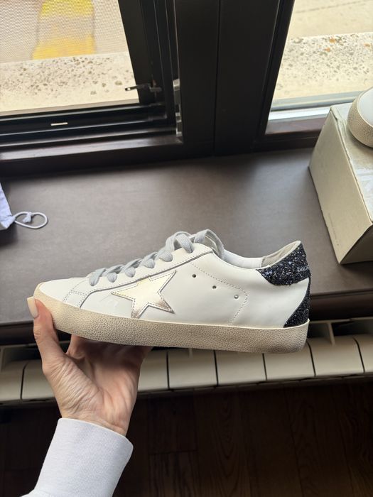 Сникърси Golden Goose