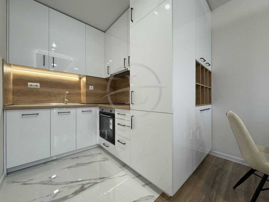 Продава се Двустаен апартамент в Пловдив, Остромила - 62 кв.м за 1111 €/кв.м - Снимка #2