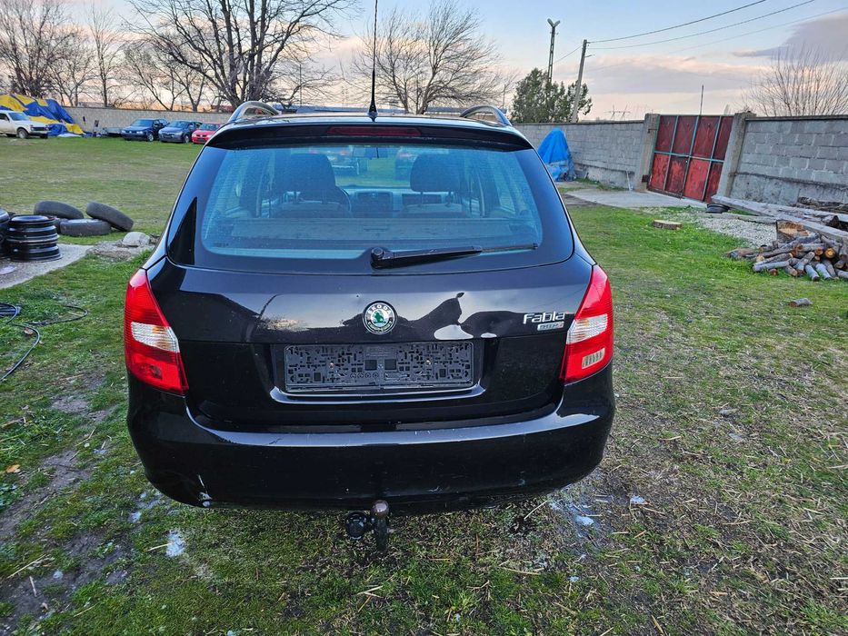 Шкода фабия 1.2 Климатик Теглич