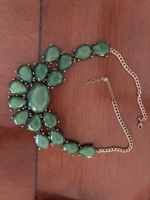 Красивое колье бижутерия