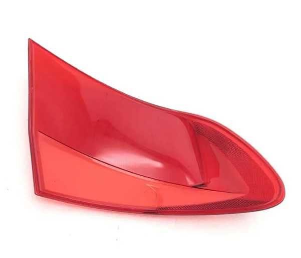 Стъкла за стопове вътрешни BMW F10 (11-13) капаци 520d 530d 535d 540i