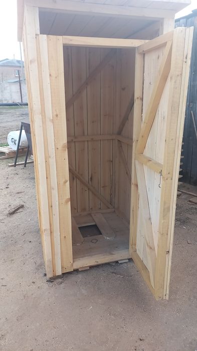 Продам уличный туалет